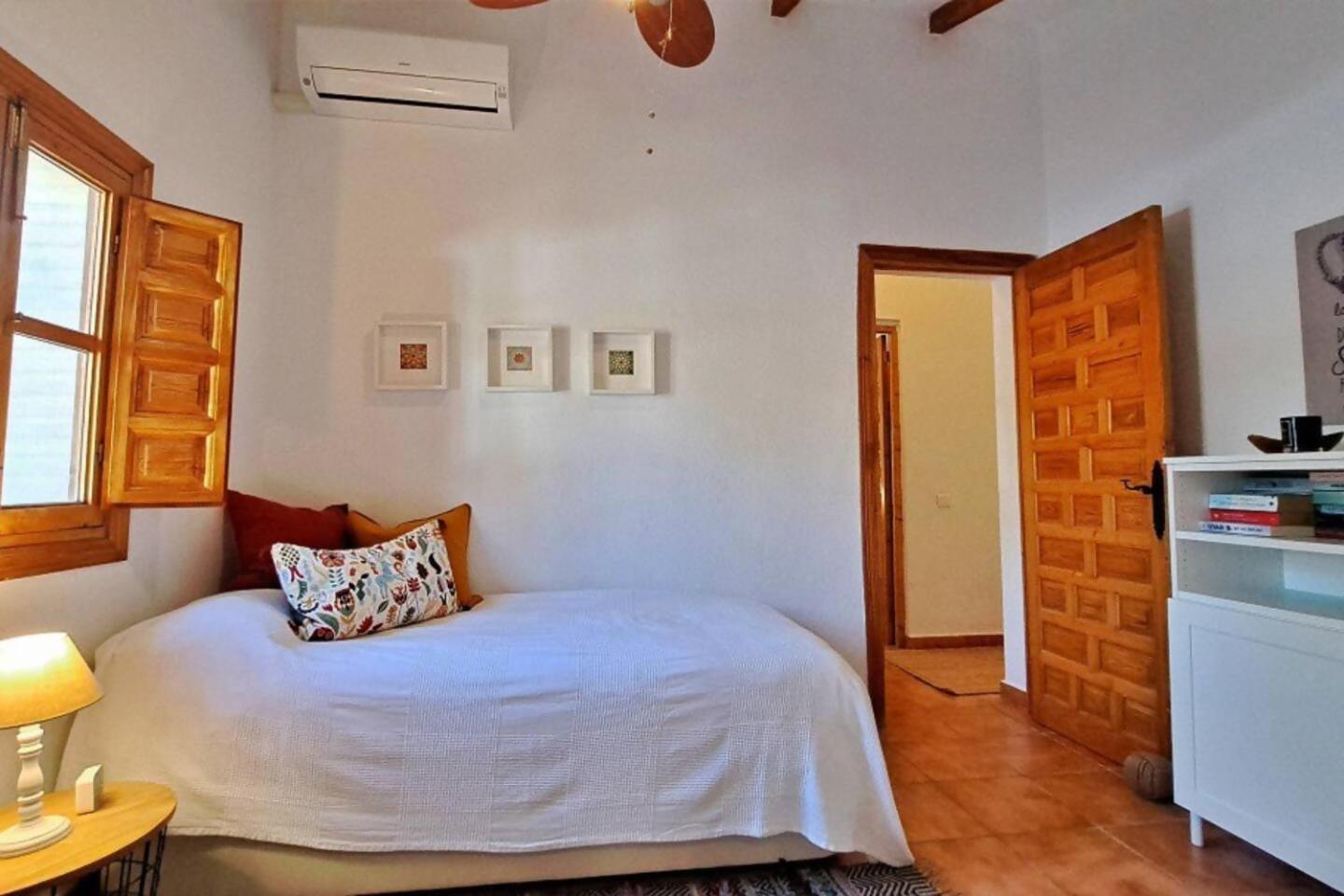 La Perla Andaluza Alcaucín Exterior foto