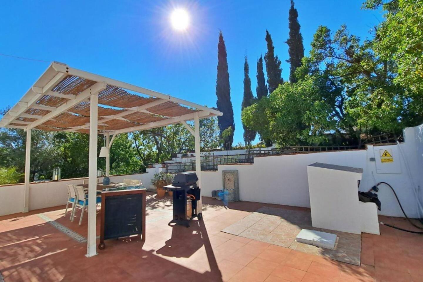 La Perla Andaluza Alcaucín Exterior foto